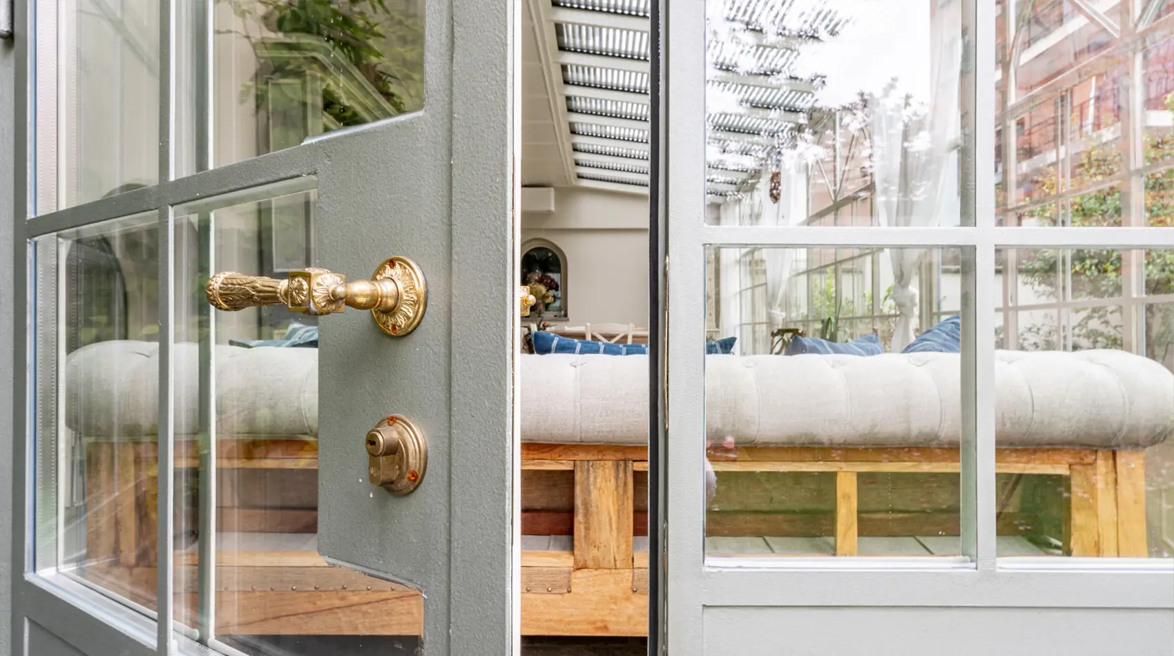 F – mixed roof and wooden slat